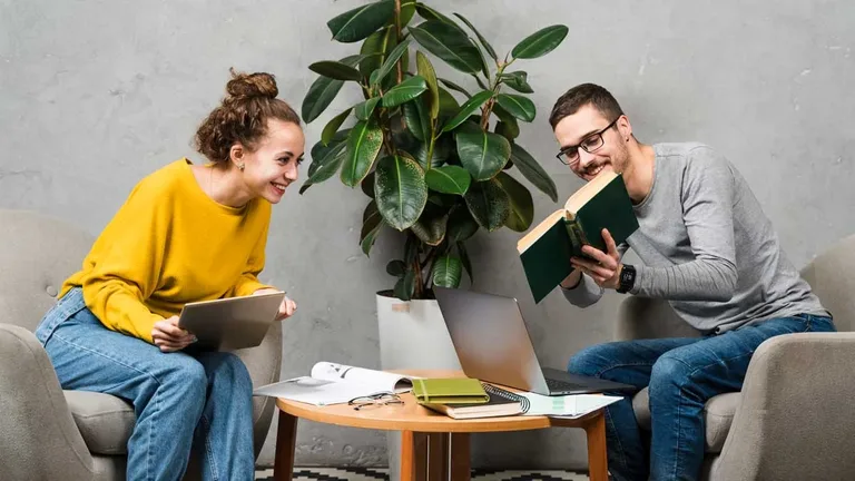 Hacer TFG de Enfermeria: tema, metodologia y revision critica